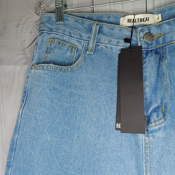 RealTakai Classic Blue Denim Jeans NWT - Picture 9 of 13